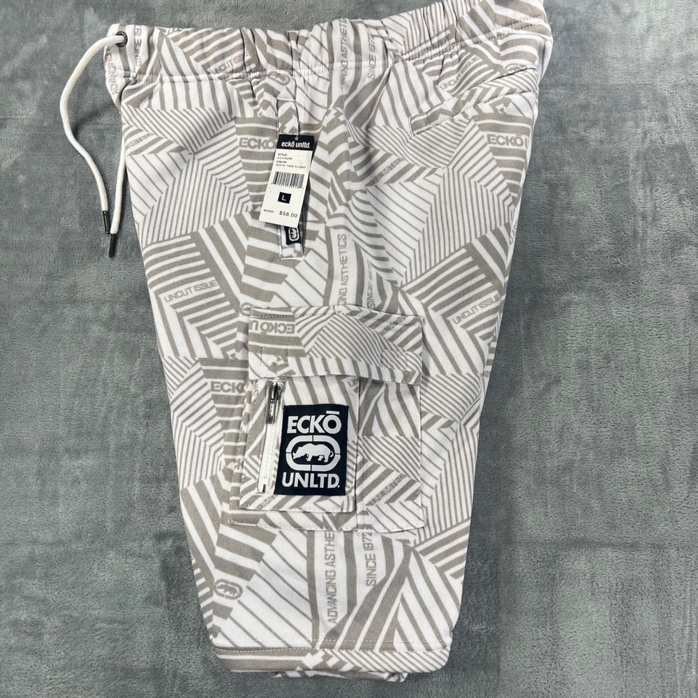 Ecko Unltd Men Fleece Cargo Shorts White Grey Geometric Take Flight Large NWT - Picture 8 of 10